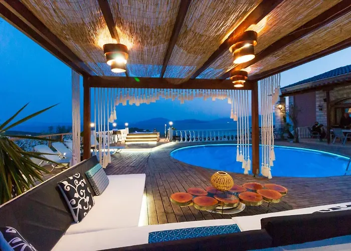 Eva\'S Luxury Villa