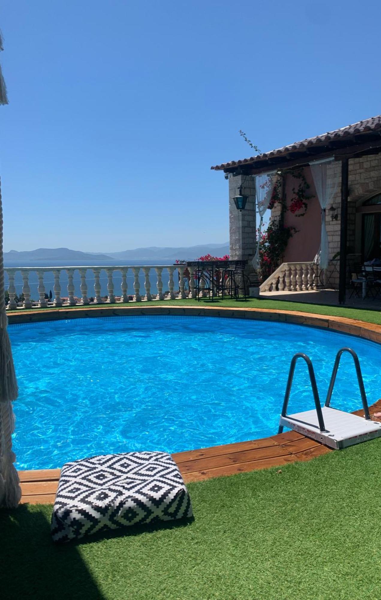 Eva's Luxury Villa *